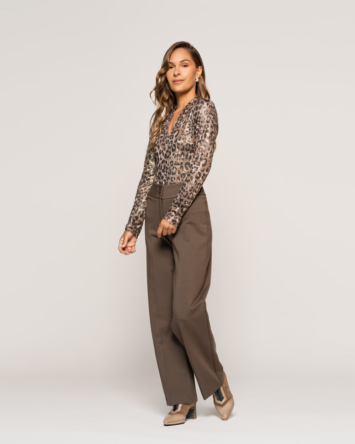 Pantalón Dominga Taupe Recto Sastrero Tiro Alto Ludovica
