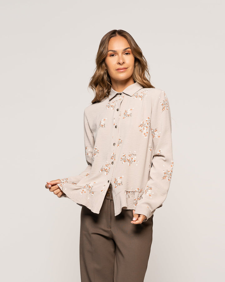 Blusa Gloria Beige Fluida Cuello V Manga Larga Ludovica