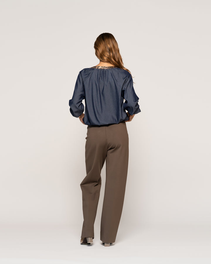 Blusa Amelia Índigo Fluida Cuello V Manga Larga Ludovica