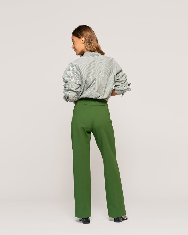 Blusa Joaquina Verde Ajustada Cuello V Manga Larga Ludovica