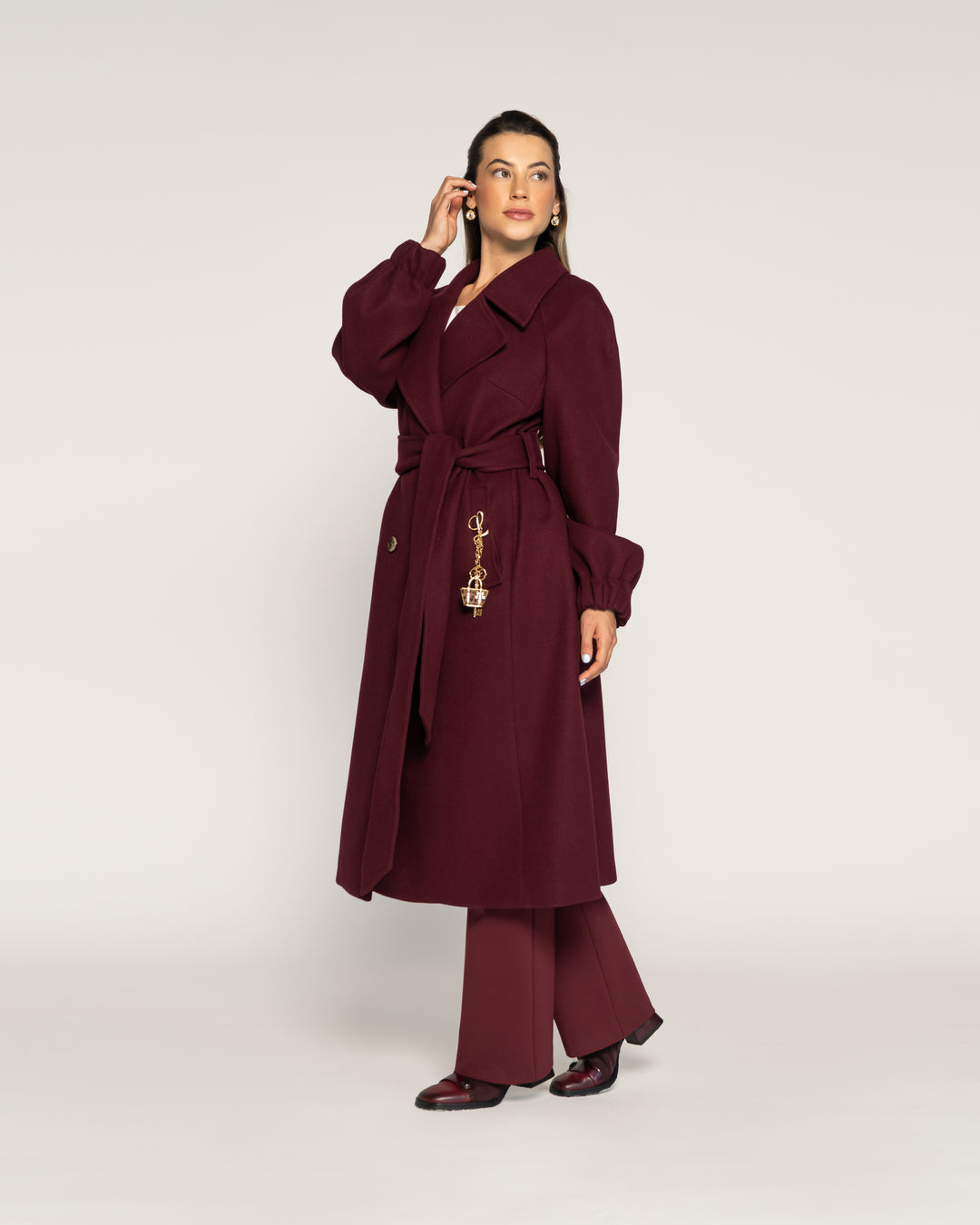 Abrigo Constanza Vino Cruzado Cuello solapa cruzada Manga larga Ajustada Puño ajustado Mujer