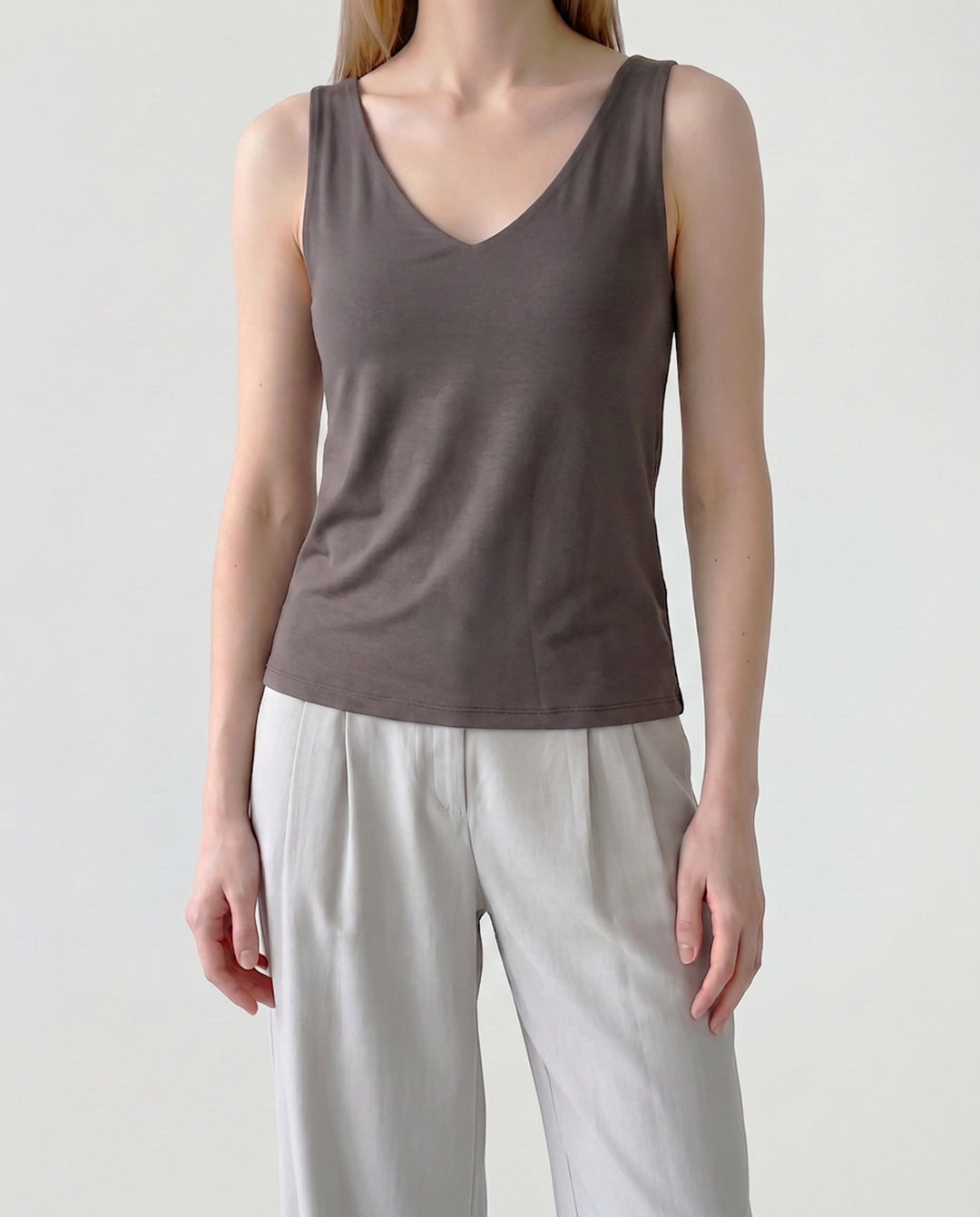 Polera Mujer Silvana Escote V Nutella Ludovica