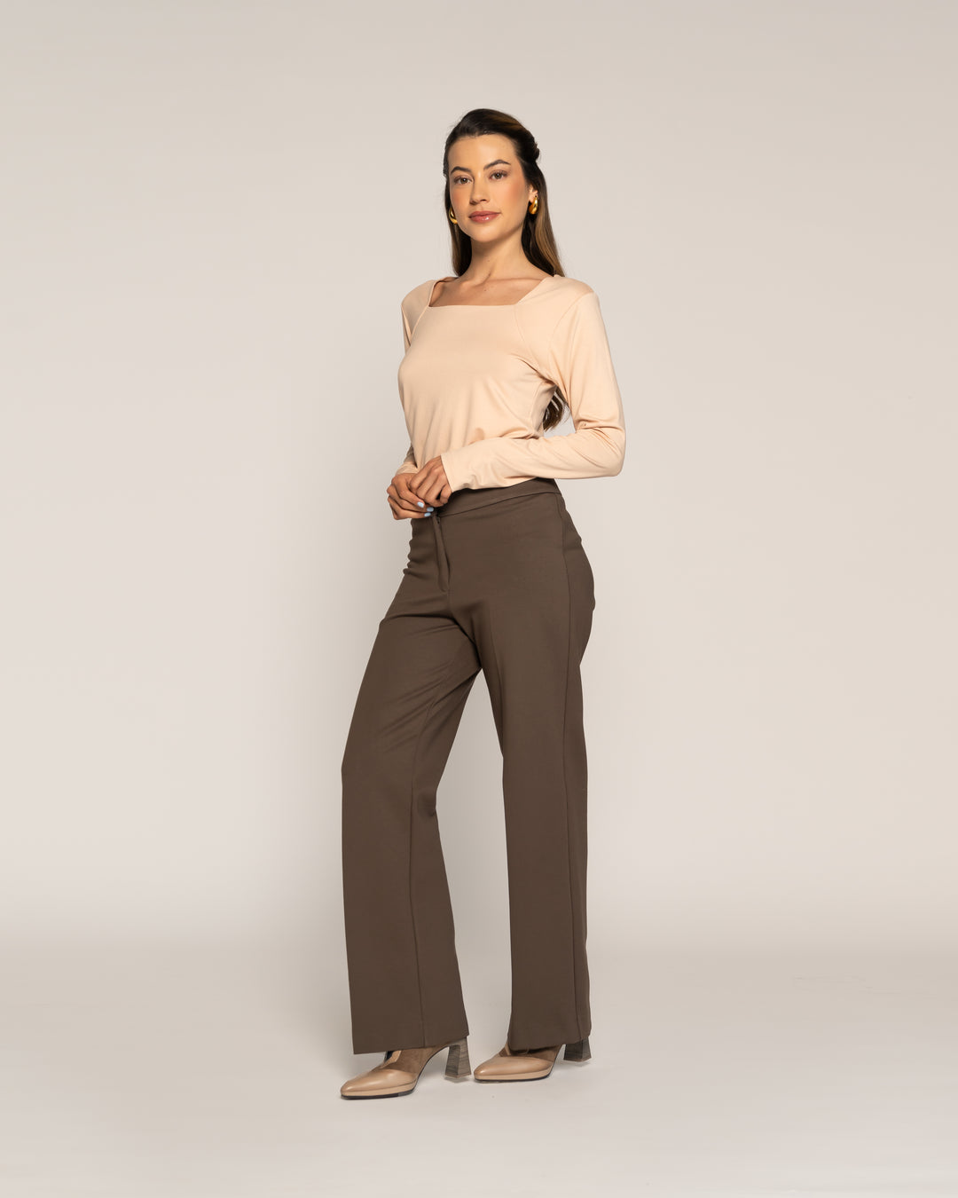 Polera Sonia Nude Ajustada Cuello Redondo Manga Larga Ludovica