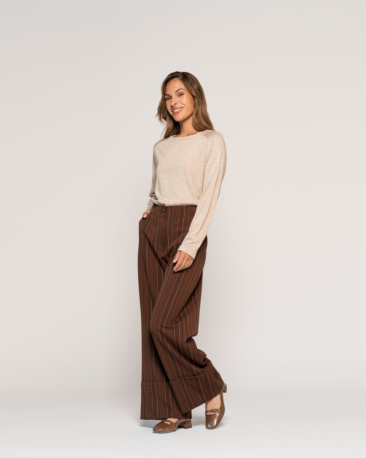 Polera Elvira Beige Ajustada Cuello Alto Manga Larga Ludovica