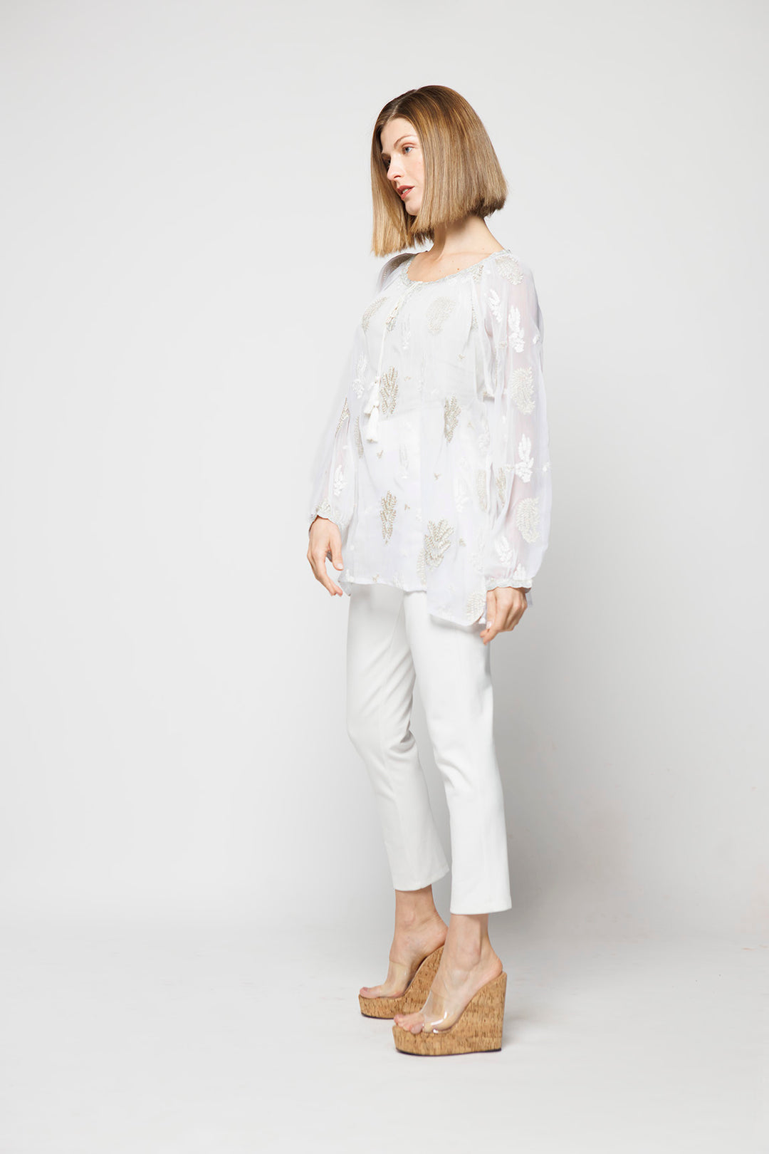 BLUSA VIOLETA BLANCO