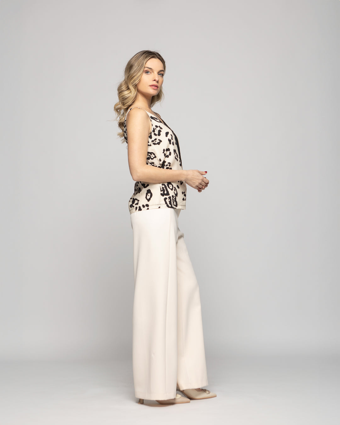 Blusa Mujer Begonia Sin Mangas Escote V Animal Print Ludovica