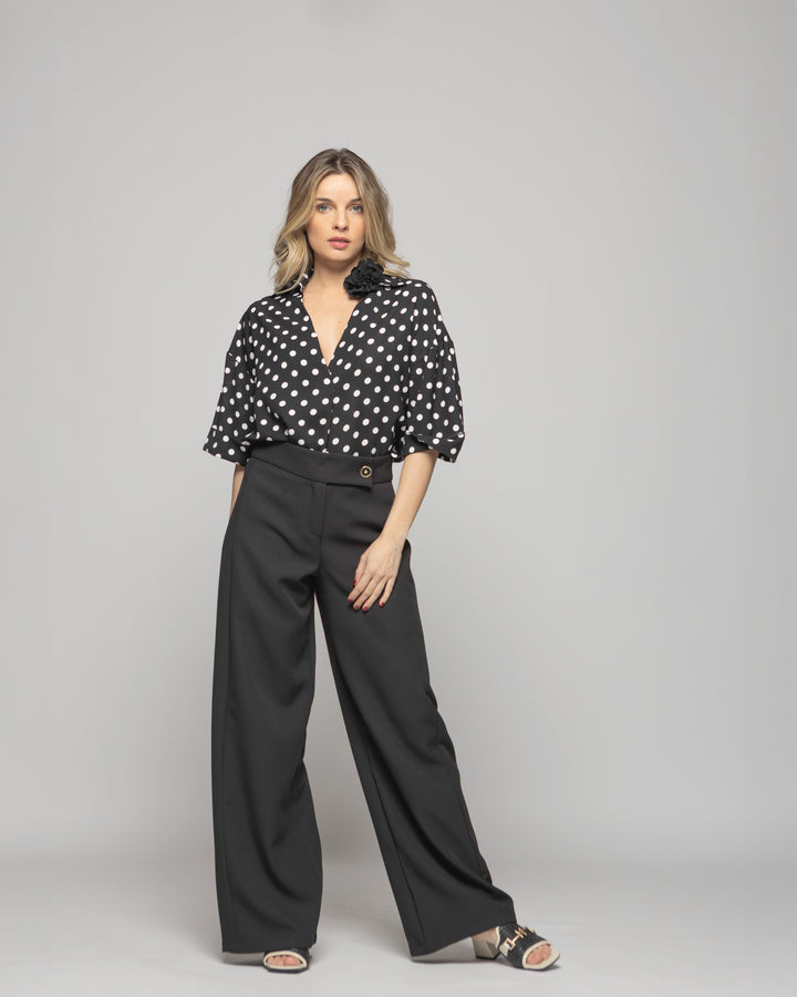 Blusa Mujer Brionia Escote V Estampado Lunares Blancos Negra Ludovica