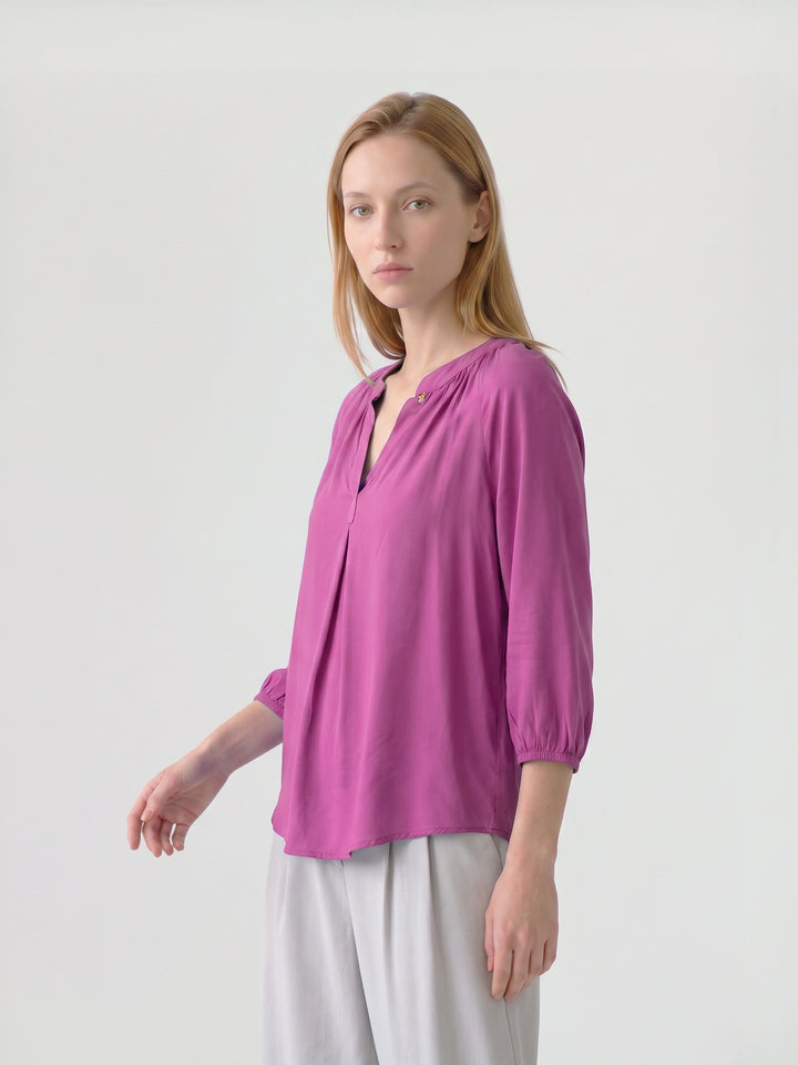 Blusa Mujer Luna con Aplicación Magenta Ludovica