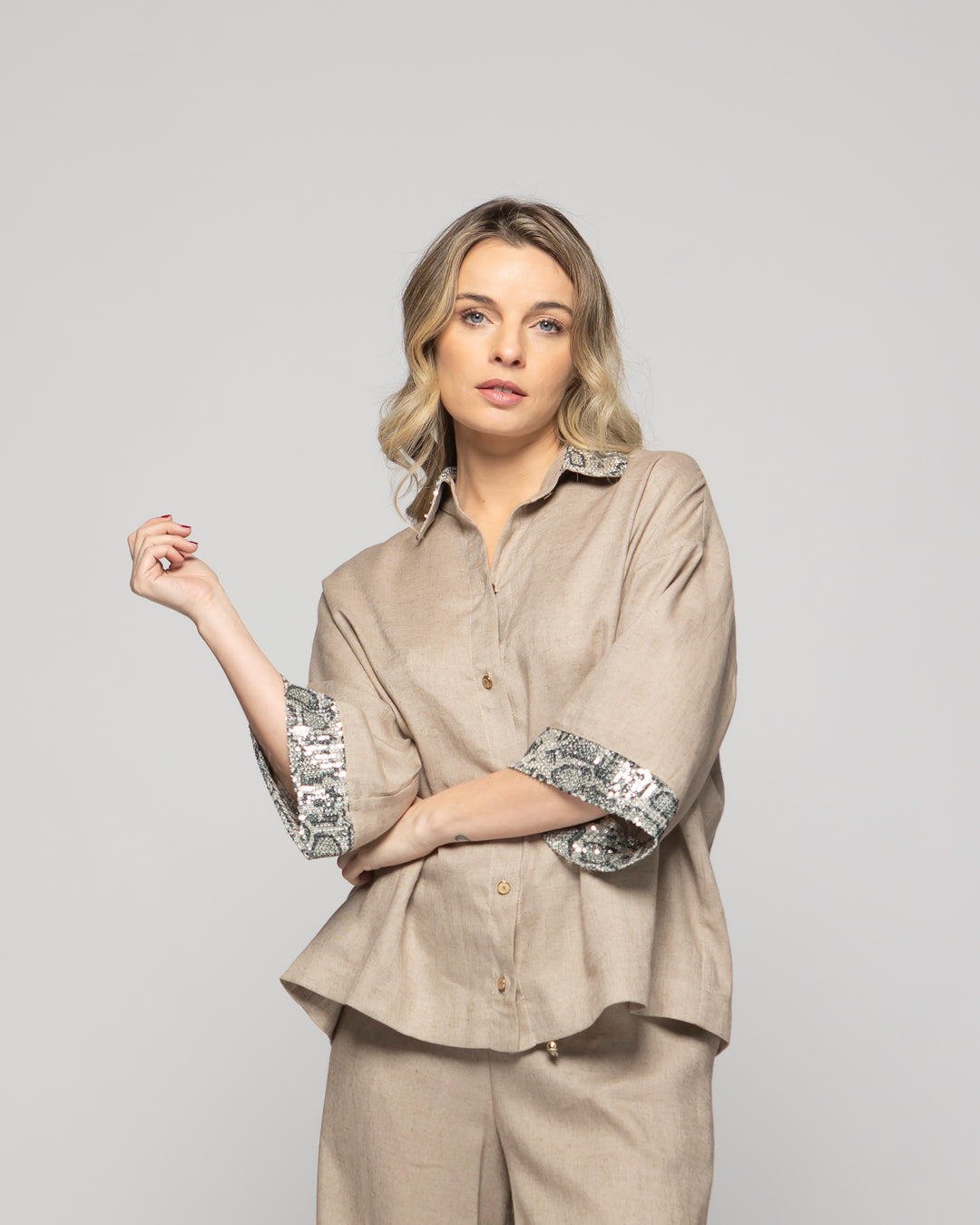 Blusa Mujer Fresia Viscosa Lino Mangas 3/4 Detalle Lentejuelas Beige Ludovica