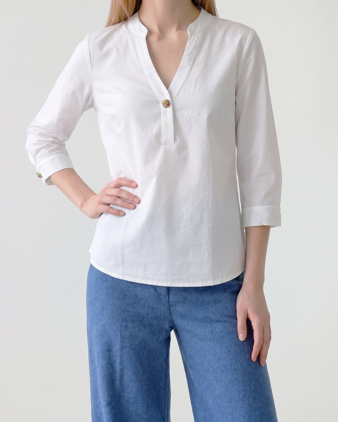 Blusa Mujer Rita con Dije Blanco Ludovica