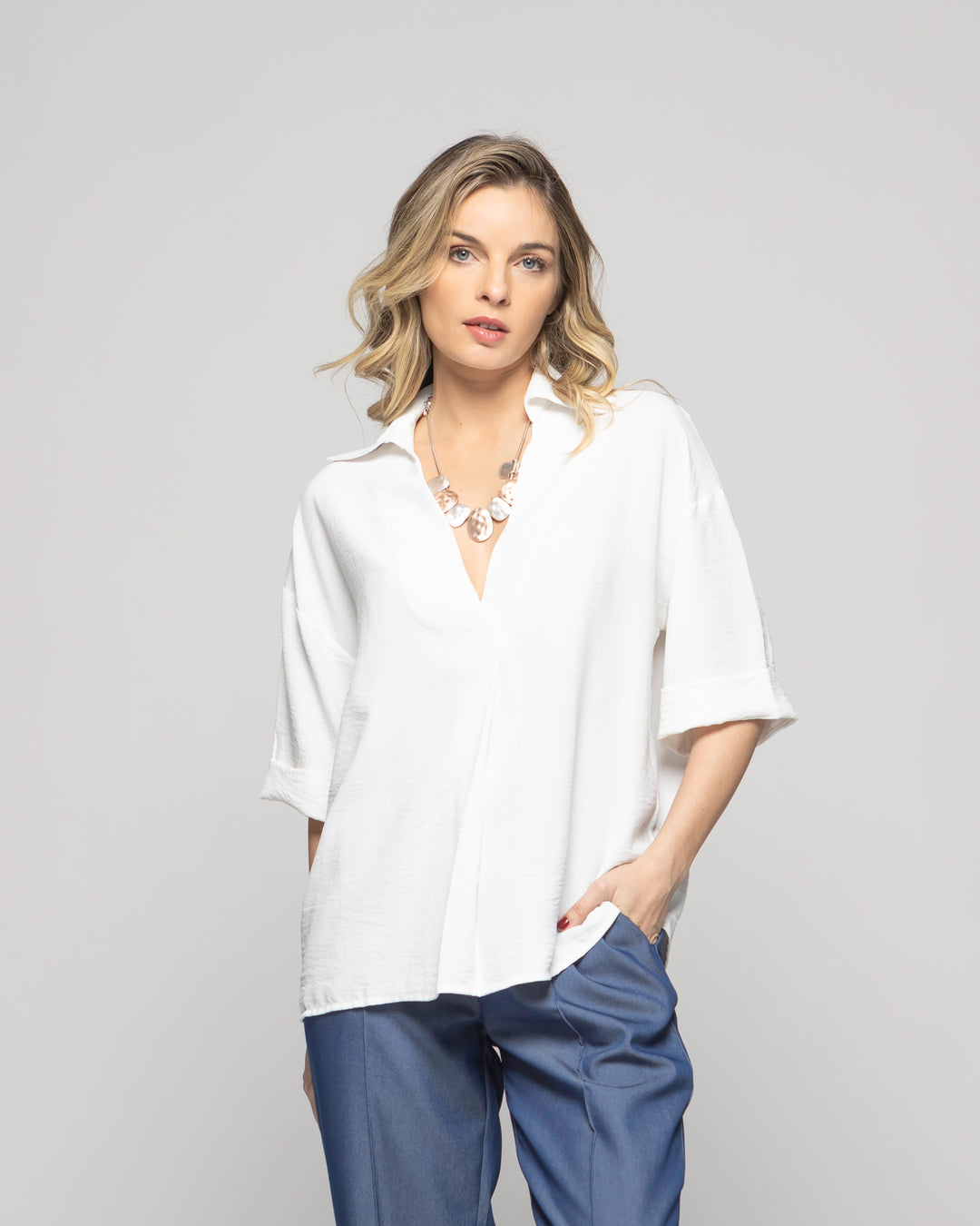 Blusa Mujer Gaura Escote V Con Cuello Media Manga Blanca Crudo Ludovica
