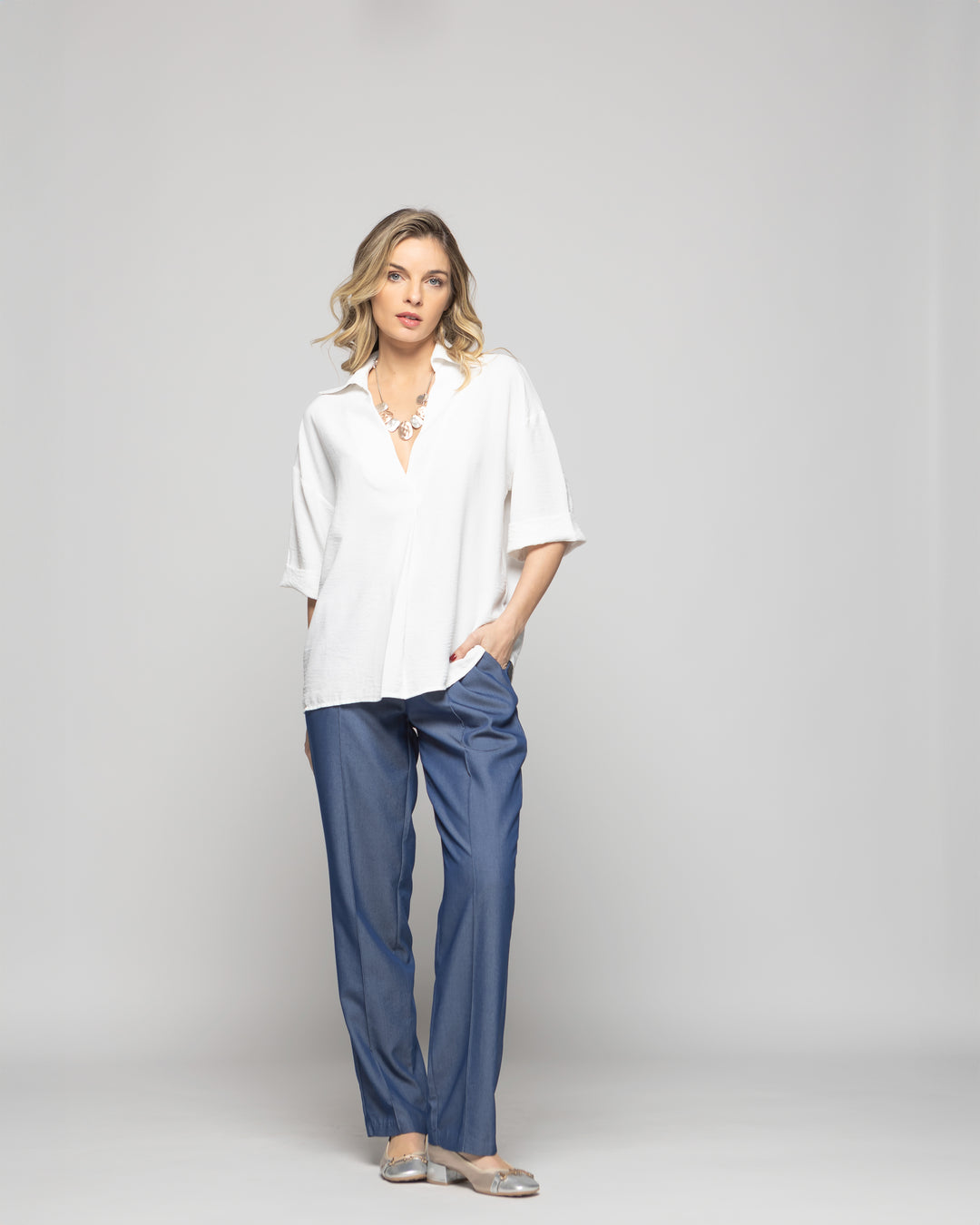 Blusa Mujer Gaura Escote V Con Cuello Media Manga Blanca Crudo Ludovica