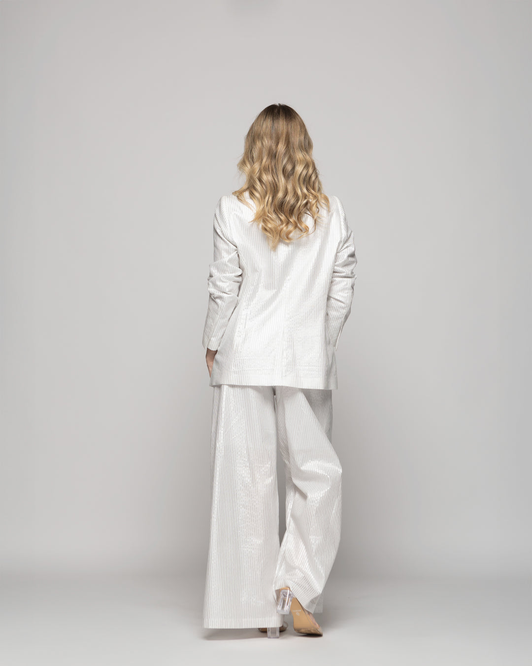 Blazer Mujer Iris Largo Clásico Algodón Folia Blanco Ludovica