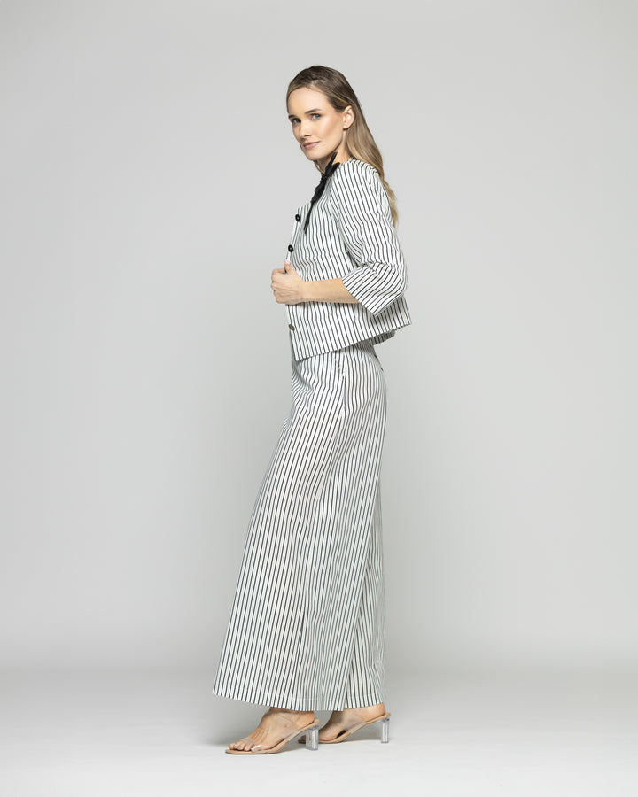 Blazer Mujer Liatris Corto Escote Redondo Algodón Manga 3/4 Rayas Negro Y Blanco Ludovica