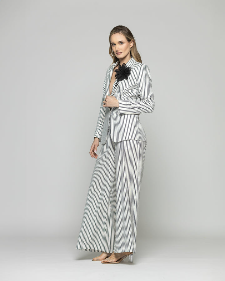 Blazer Mujer Liatris Largo Clásico Algodón Rayas Negro Y Blanco Ludovica