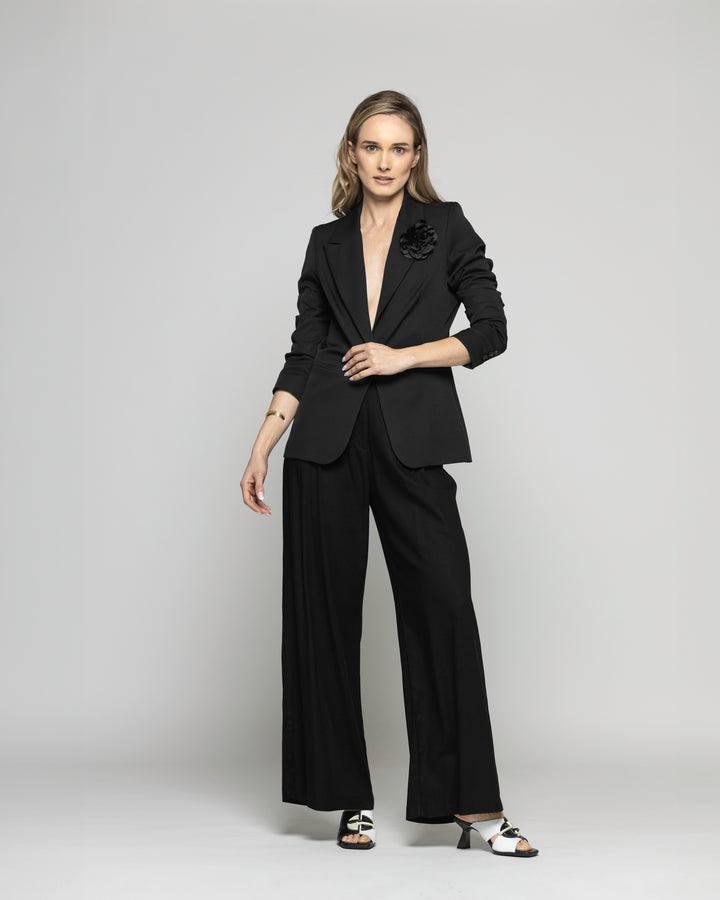 Blazer Mujer Lotus Clásico Con Flor Negro Ludovica