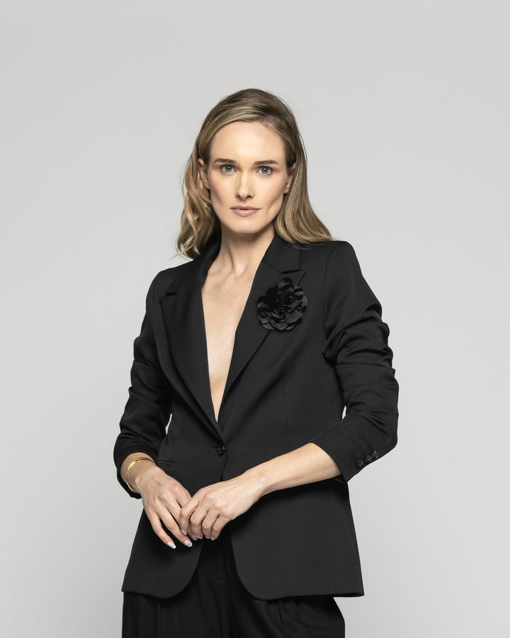Blazer Mujer Lotus Clásico Con Flor Negro Ludovica