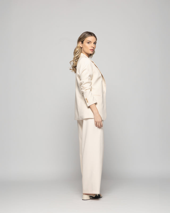 Blazer Mujer Magnolia Clásico Liso Blanco Crema Ludovica