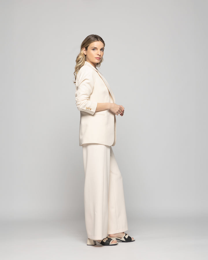 Blazer Mujer Magnolia Clásico Liso Blanco Crema Ludovica