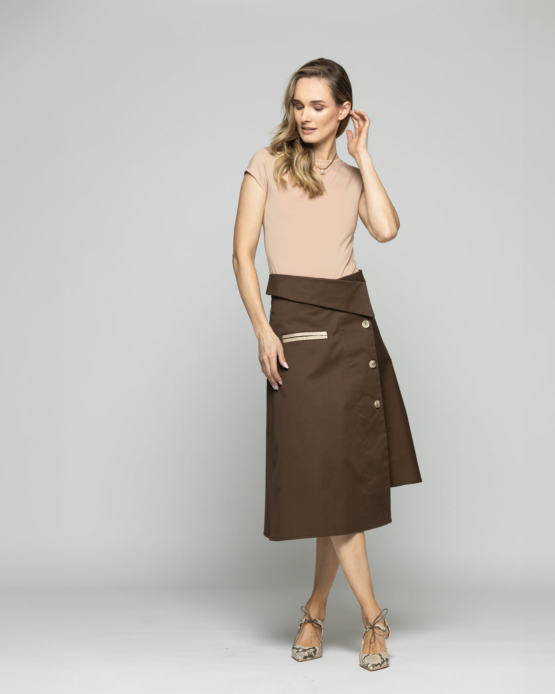 Falda Mujer Margarita Midi Asimétrica Con Botones Café Chocolate Ludovica