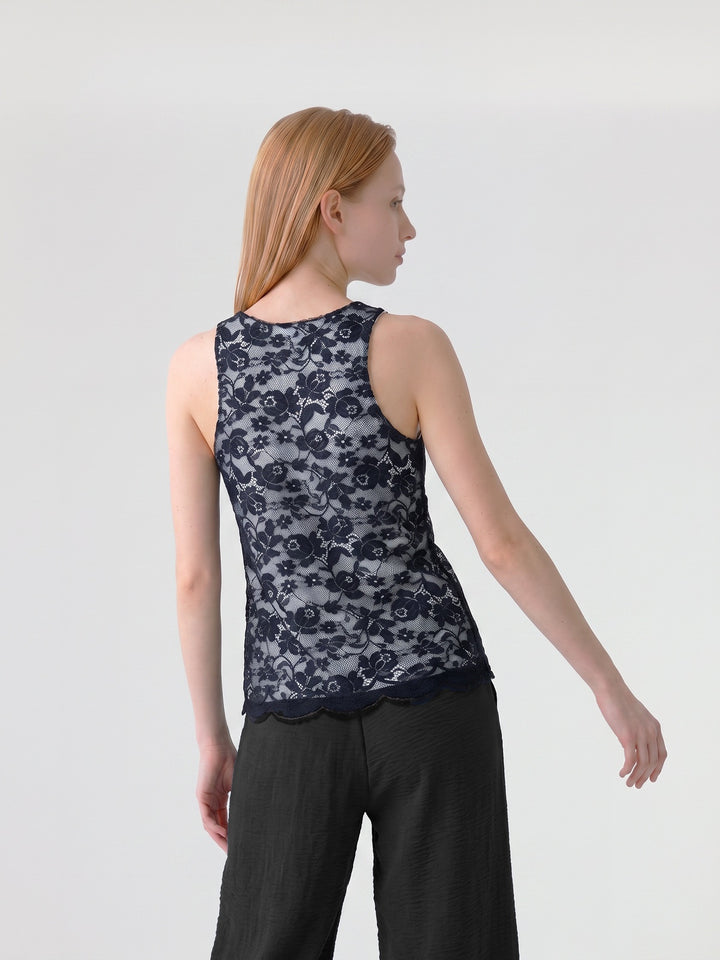Polera Mujer Renata de Encaje Negro Ludovica