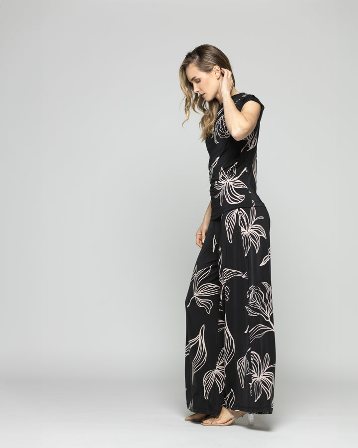 Polera Mujer Manzanilla Sin Mangas Drapeado Hombro Estampado Flores Lineal Negro Ludovica