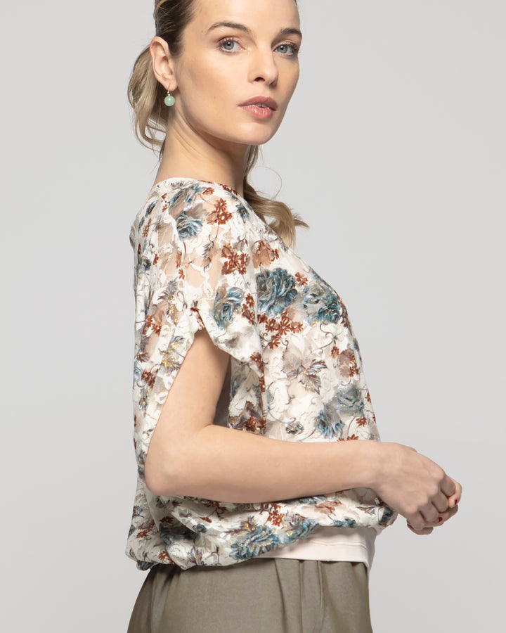 Polera Nigella Manga Caída Encaje Floral Blanco Crema Ludovica