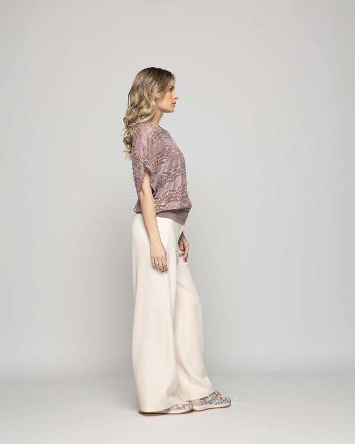 Polera Nigella Manga Caída Encaje Floral Rosado Ludovica