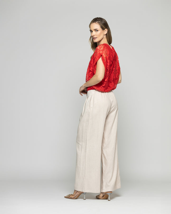 Polera Nigella Manga Caída Encaje Floral Rojo Ludovica