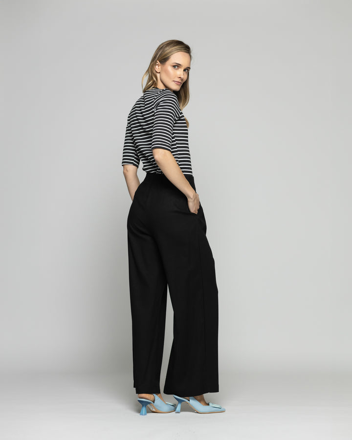 Polera Mujer Orquídea Escote Redondo Manga 3/4 Rayas Blancas Negra