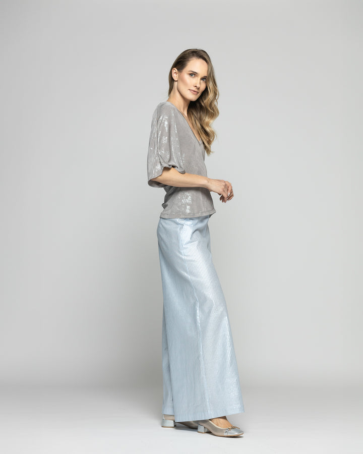 Polera Mujer Oxalis Escote V Satinada Café Taupe Ludovica