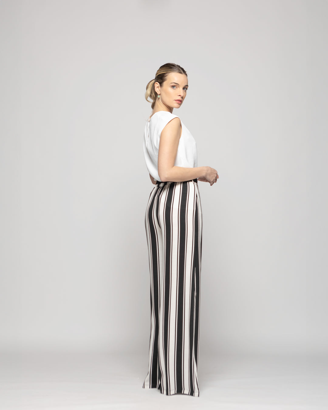 Pantalón Mujer Senecio Palazzo Viscosa Con Lazo Rayas Blanco Y Negro Ludovica