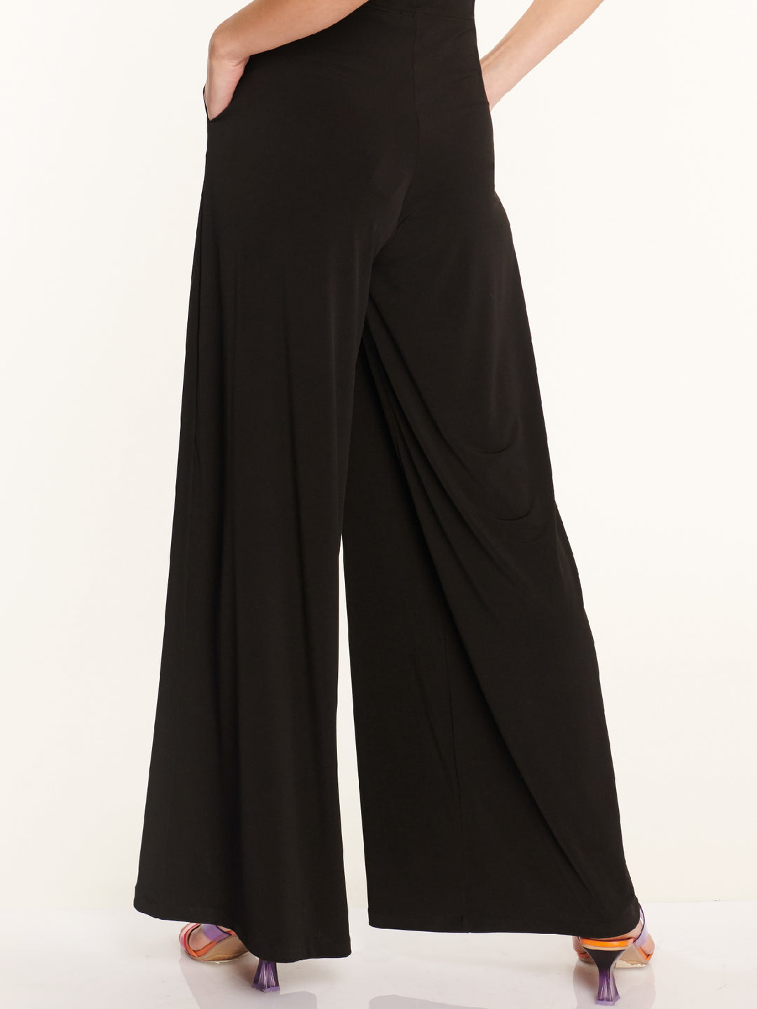Pantalón Magnolia Negro Ludovica