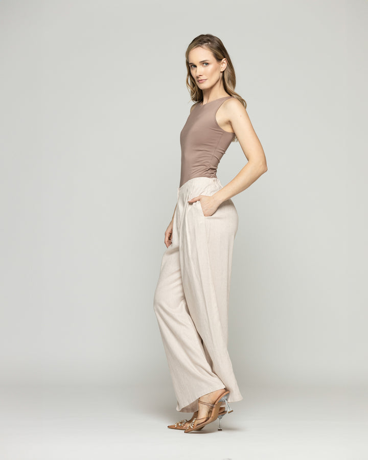 Pantalón Mujer Silene Viscosa Con Pinzas Natural Ludovica