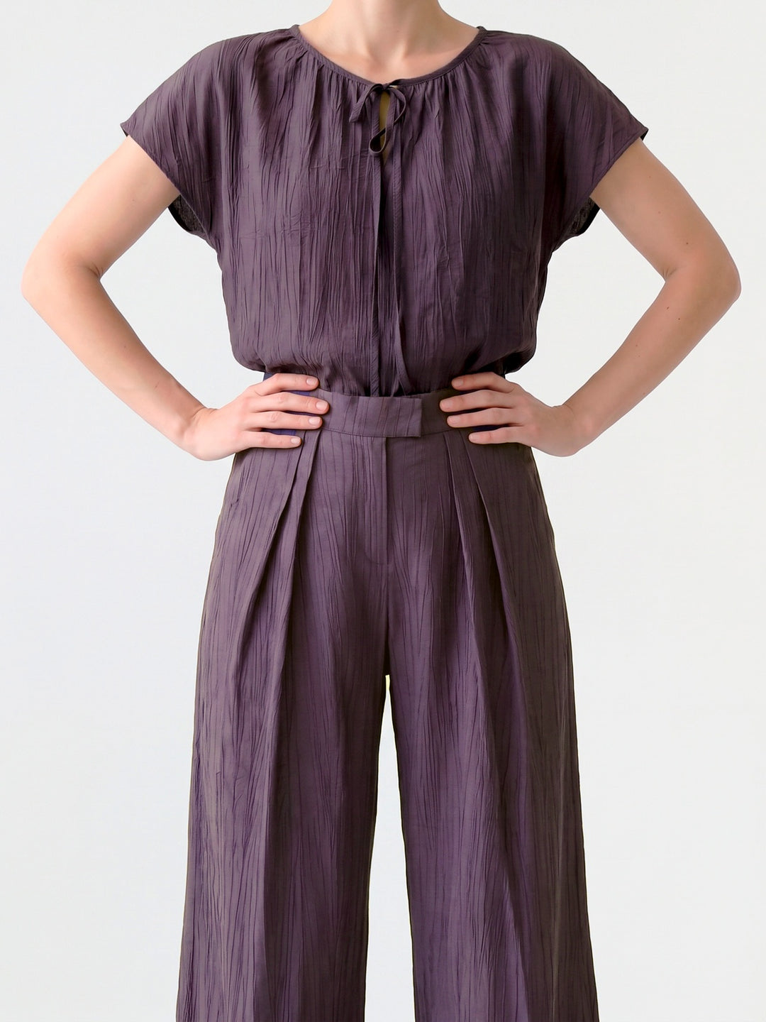 Pantalón Mujer Agustina Palazzo Uva Ludovica