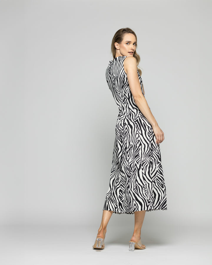 Vestido Mujer Vanda Midi Sin Mangas Animal Print Cebra Blanco Y Negro Ludovica