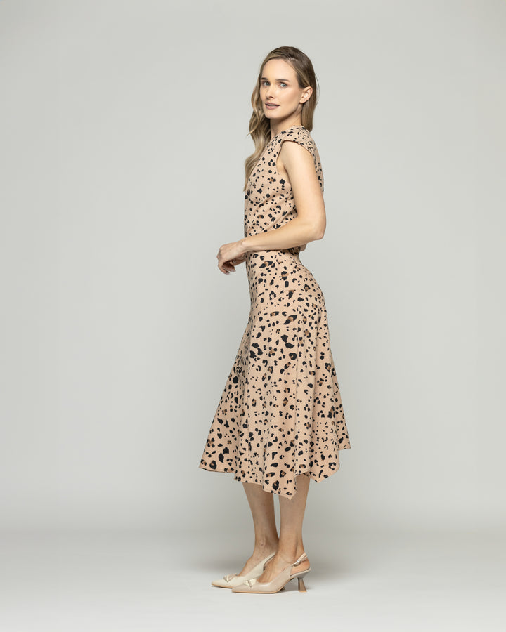 Vestido Mujer Yareta Midi Escote Redondo Hombro Drapeado Animal Print Leopardo Café Ludovica