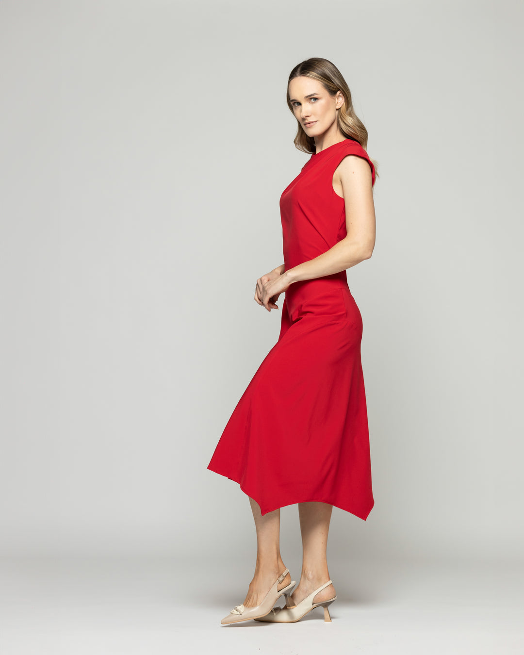 Vestido Mujer Yareta Midi Escote Redondo Hombro Drapeado Liso Rojo Ludovica