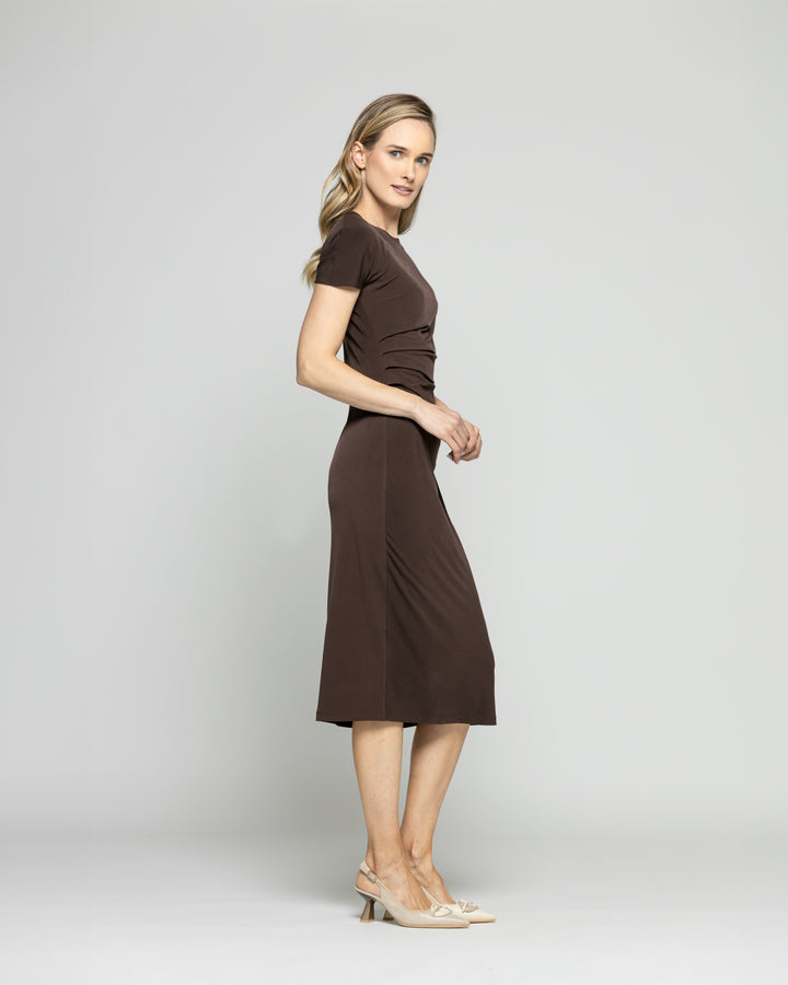 Vestido Mujer Alelí Midi Manga Corta Drapeado En Cintura Café Chocolate Ludovica