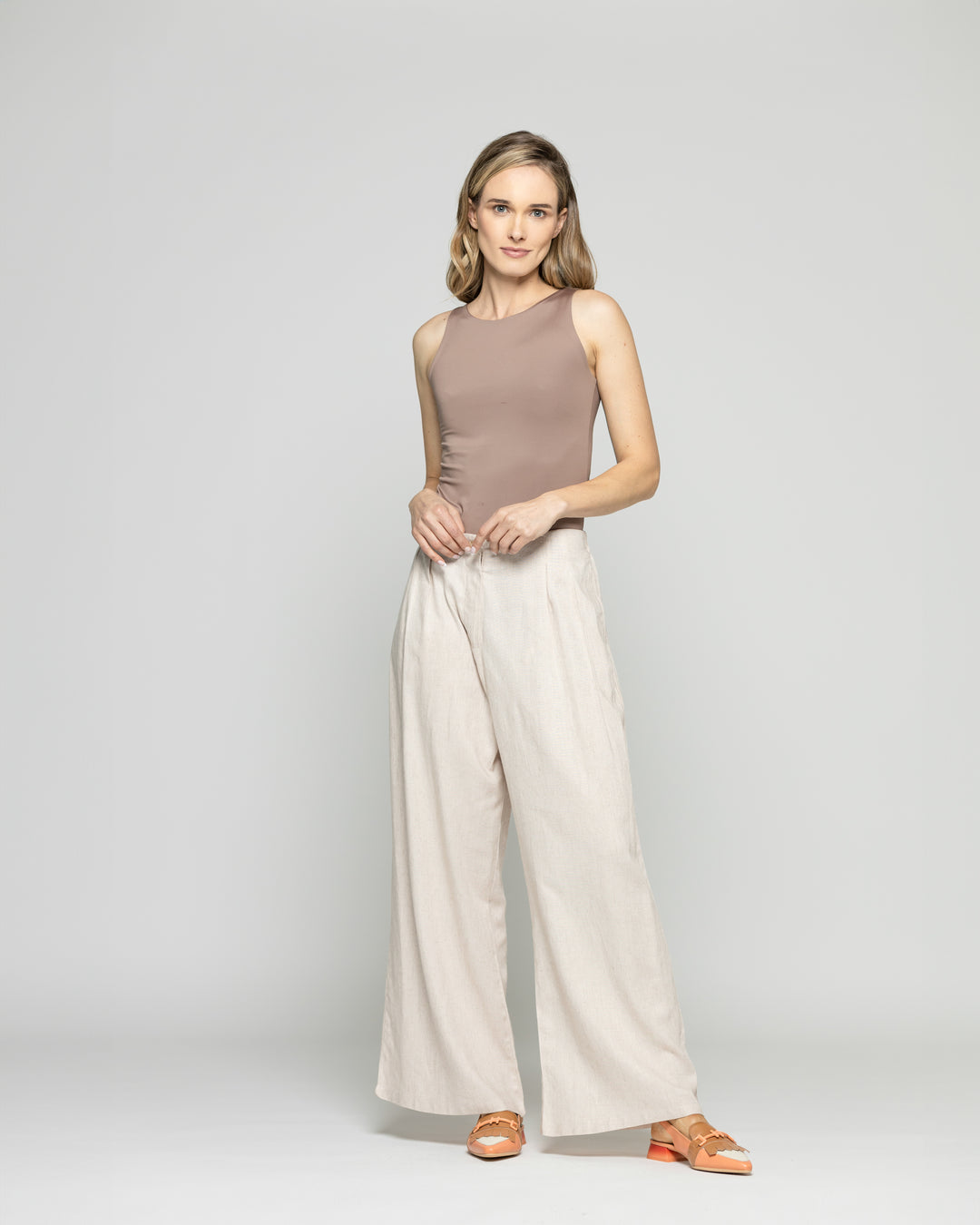 Body Mujer Lantana Escote Redondo Sin Mangas Café Moka Ludovica