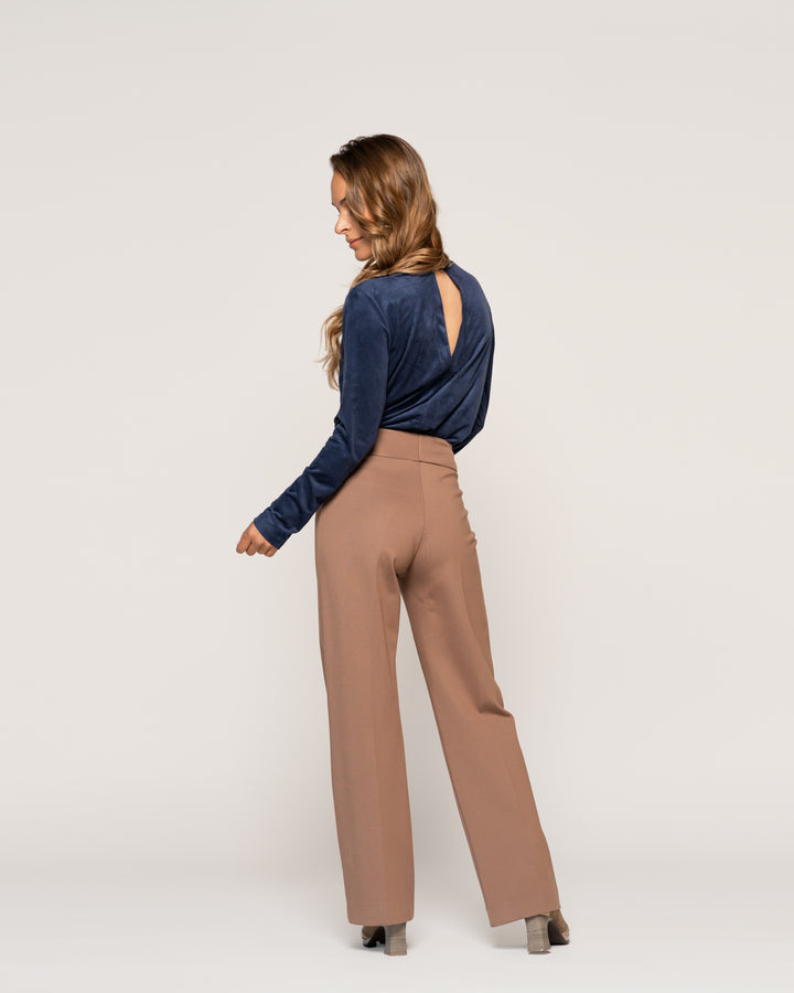 Pantalón Dominga Moka Recto Sastrero Tiro Alto Ludovica